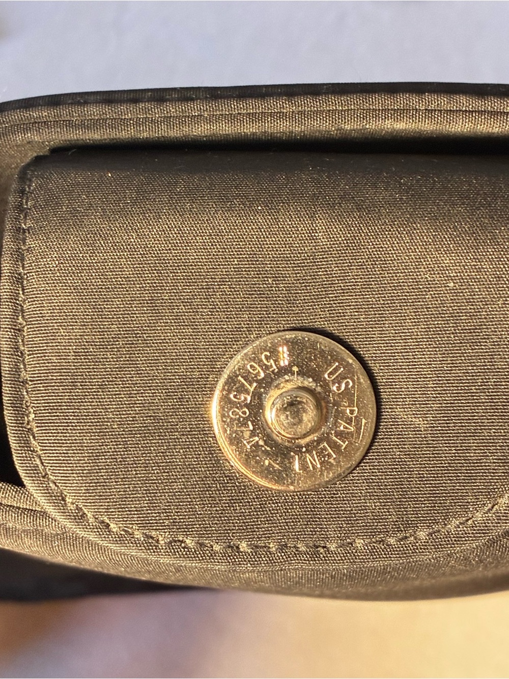 Chic Black Evening Bag with Floral Embroidery - Picture 10 of 13